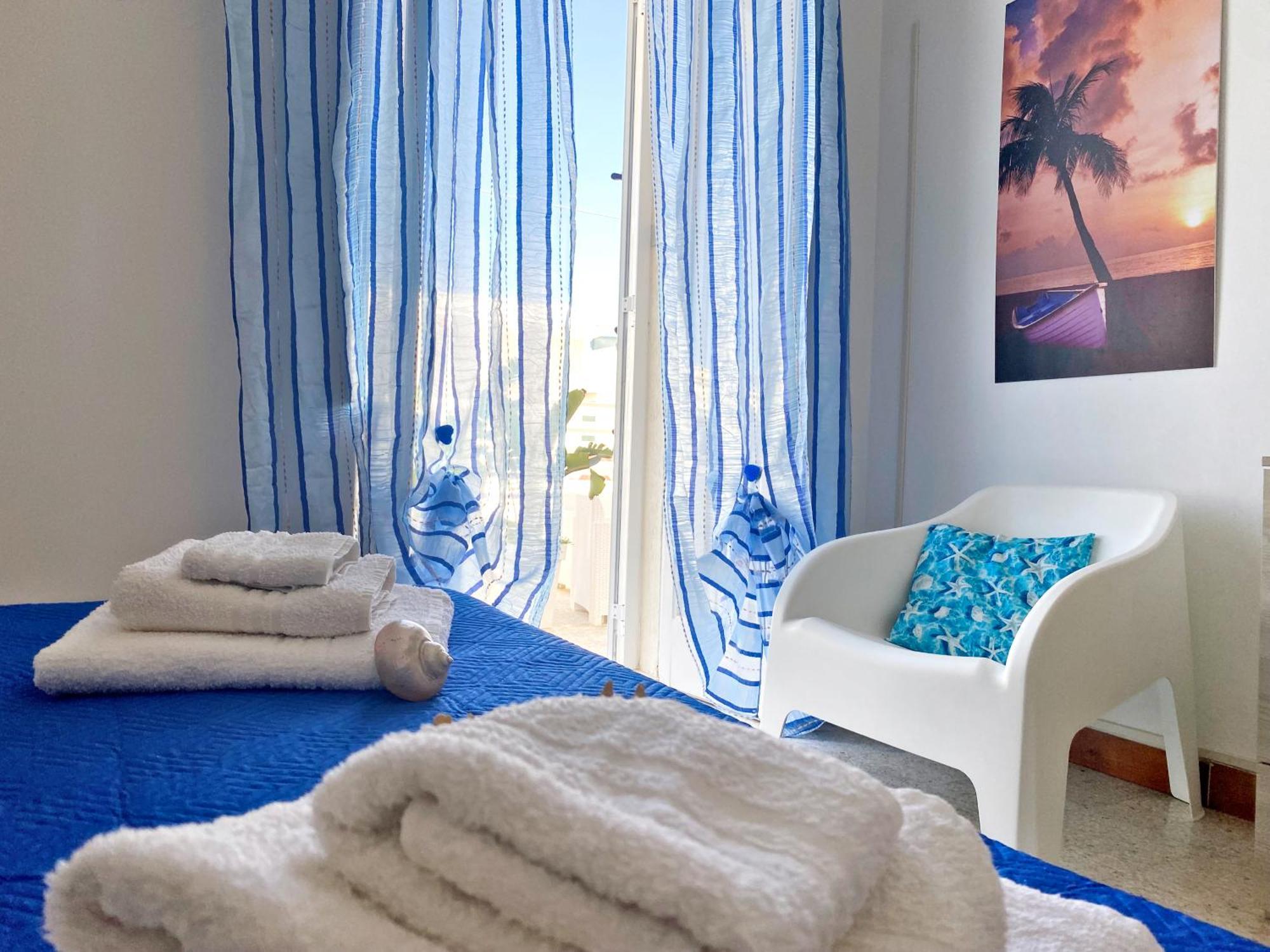 Aria Di Mare Mancaversa - Elegante Appartamento Марина ди Манкаверза Екстериор снимка